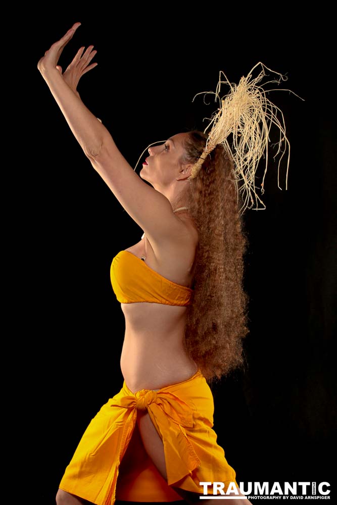 What a blast to get to shoot with a gorgeous Tahitian Dancer.  Ne-Ne was looking for shots to use to promote herself, and I got an opportunity to shoot something truly beautiful and interesting.